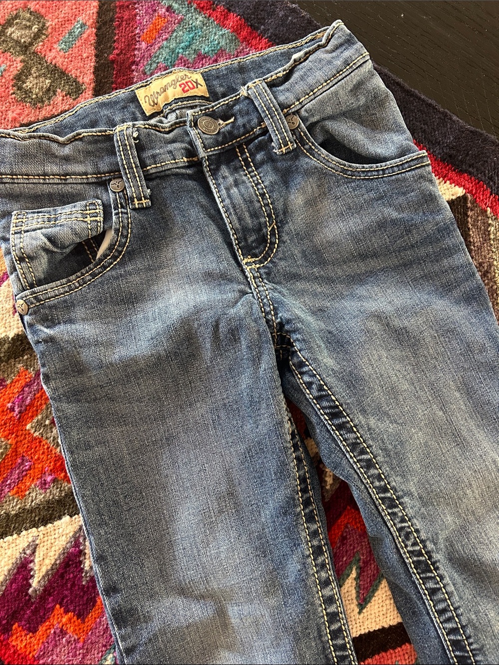 Kids Wrangler 20X Boys/Girls  Light Wash Western Jeans-Adjustable waist Sz 8 Reg